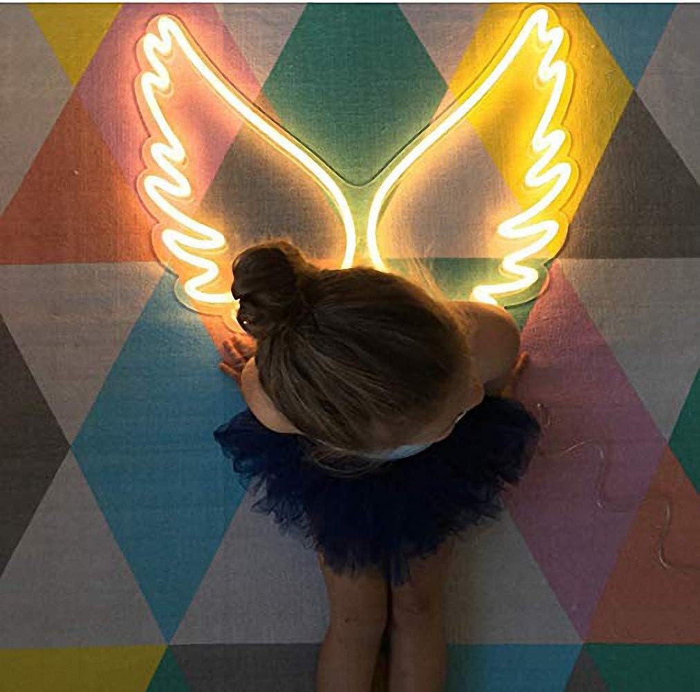 Princess Wing Neon Light Sign  - مراجعة Outdoor Lighting For Store وسعره